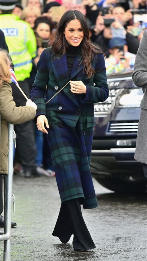mantel burberry meghan markle